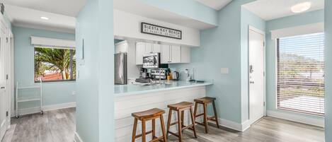 Fridge, microwave, oven, dishwasher