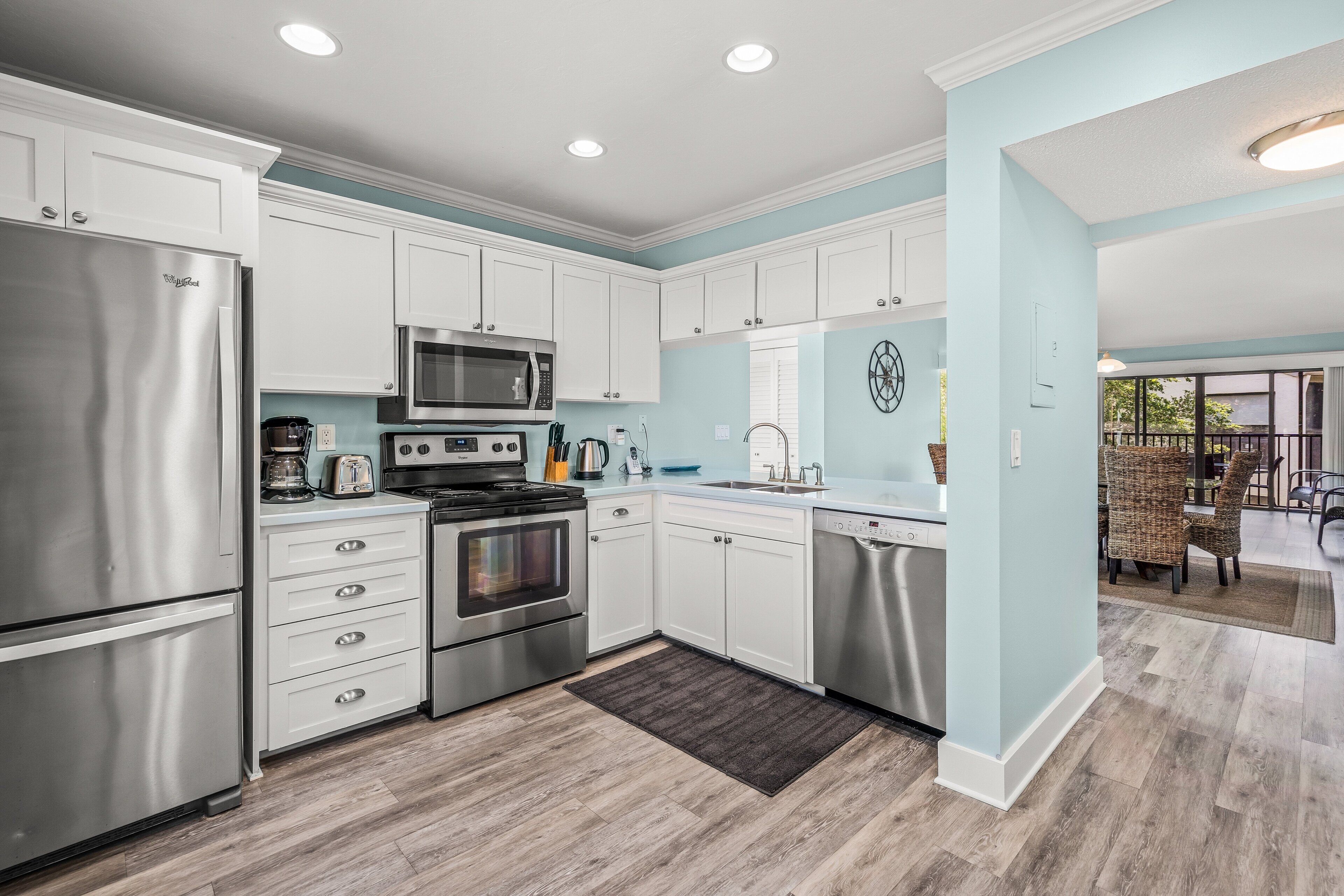 Fridge, microwave, oven, dishwasher