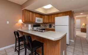 Appartamento, 2 camere da letto | Cucina privata | Frigorifero, forno, macchina per tè/caffè