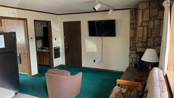 Standard Suite | 1 bedroom, down comforters, free WiFi, bed sheets