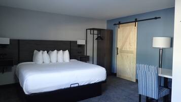 Chambre, 1 trÚs grand lit, accessible aux personnes à mobilité réduite, non-fumeurs | 1 chambre, couette en duvet d'oie, Wi-Fi gratuit, draps fournis