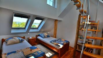 3 chambres, fer et planche Ă repasser, Wi-Fi gratuit, draps fournis