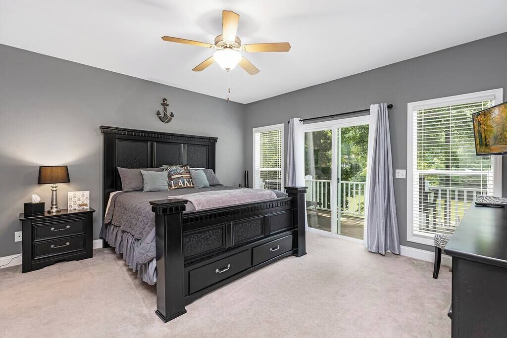 3 bedrooms, WiFi, bed sheets