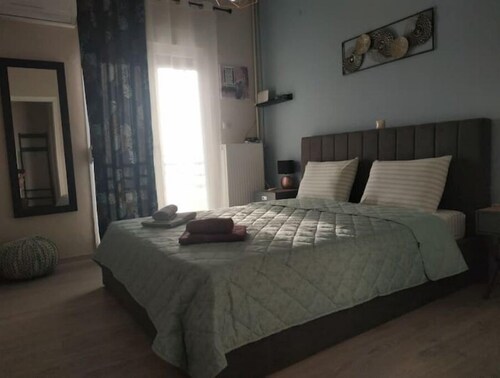 Athens view apartment near metro station Ag.Marina