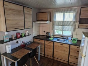 Kochgeschirr/Geschirr/Besteck