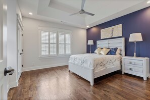 3 soverom, skrivebord, strykejern/-brett og wi-fi (inkludert)