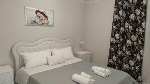 2 bedrooms, iron/ironing board, travel crib, WiFi