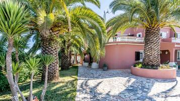 Voorkant van accommodatie