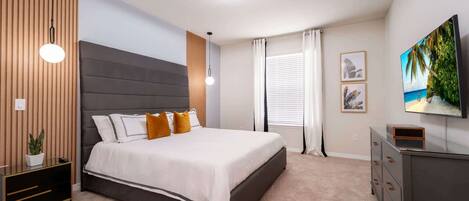 9 bedrooms, desk, iron/ironing board, travel cot