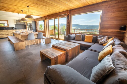 Chalet Prestige du Lac, 14p vue Lac, spa et Sauna