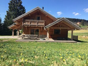 Outdoor dining - Chalet Cafourotte, 9p in a quiet location with SPA (Gérardmer)