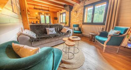 Famis Lodge, 12 à 22p Avec Sauna et Bb-foot