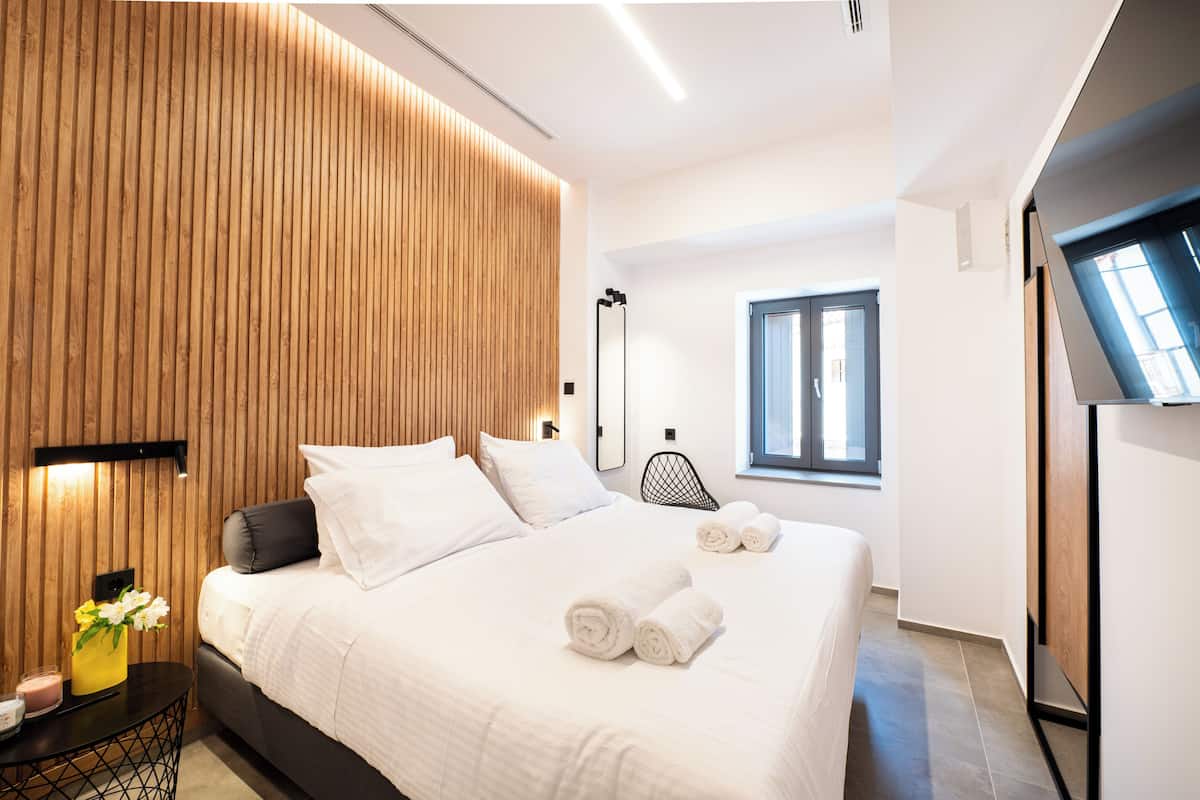 Suite Deluxe | 2 chambres, coffres-forts dans les chambres, décoration personnalisée