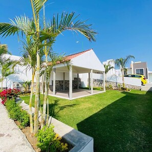 Property grounds - CUEVA DEL OSO (Xochitepec)