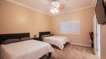 1 bedroom, iron/ironing board, WiFi, bed sheets