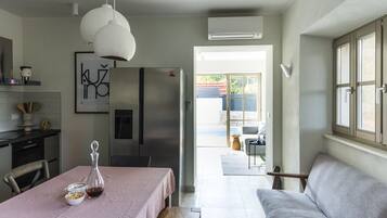 Villa, 3 Schlafzimmer, eigener Pool, Bergblick | Eigene Küche | Mikrowelle, Ofen, Geschirrspüler, Wasserkocher mit Kaffee-/Teezubehör