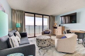 Televisión y oficina 