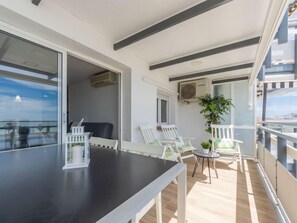 Outdoor dining - Apartment Rodas by Interhome (Salou)