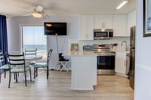 Fridge, microwave, oven, dishwasher - 1014 The Sea Is Calling by Atlantic Towers (Carolina Beach)