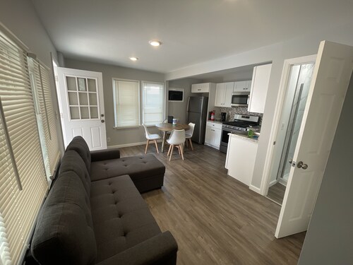 Dupont beach House- Back house