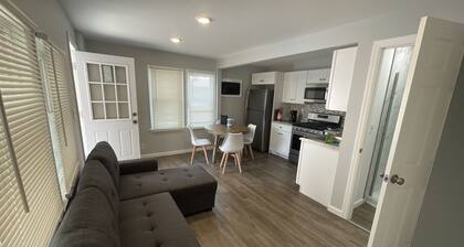 Dupont beach House- Back house