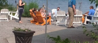 LAKE VIEW. TWO MASTER BEDROOMS. PARKING. LOCATION!