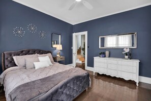 3 多间卧室、办公桌、熨斗/熨衣板、免费 WiFi