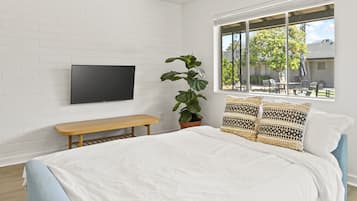 1 habitación, tabla de planchar con plancha y wifi gratis
