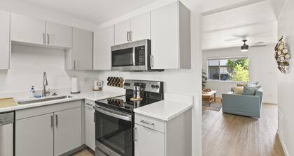 Lovely 1-bedroom condo in Biltmore