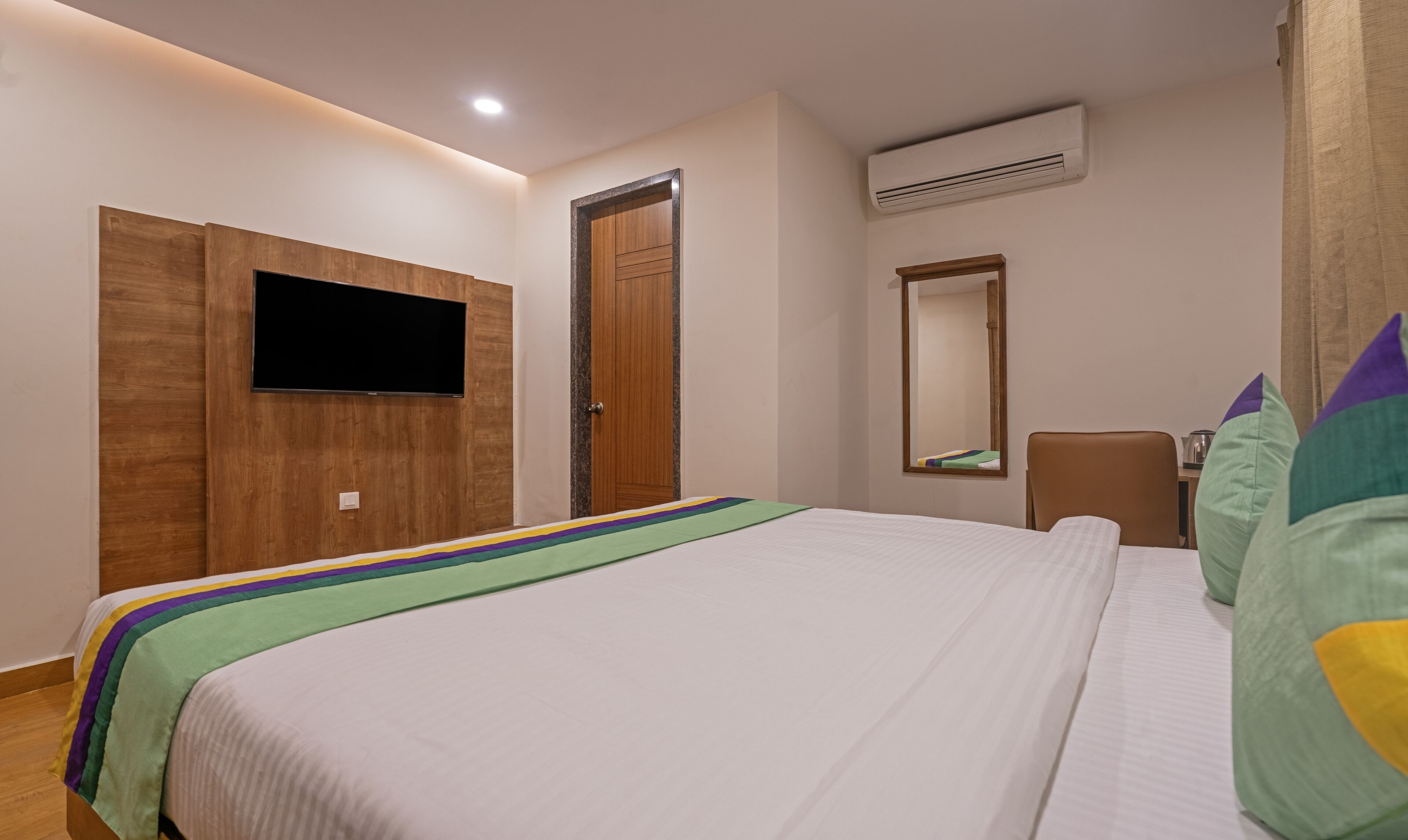 Foto - Treebo Purva Crest, Gachibowli DLF