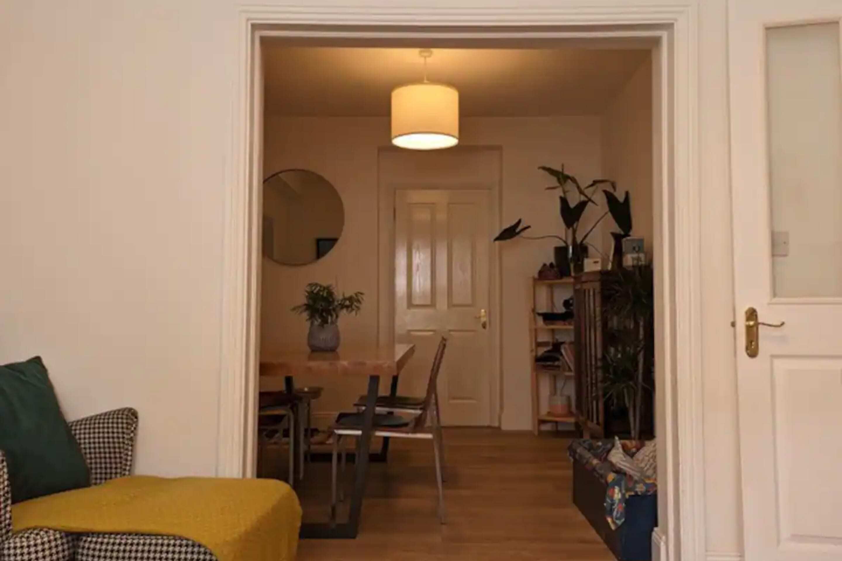 Basic House, Multiple Beds