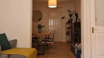 Basic House, Multiple Beds