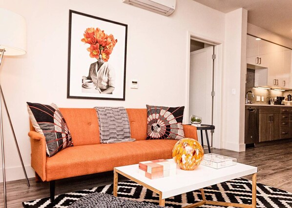 Apartment | 2 bedrooms - New 2BR 2BA Apartment Near Tech Campuses With Pool (Menlo Park)