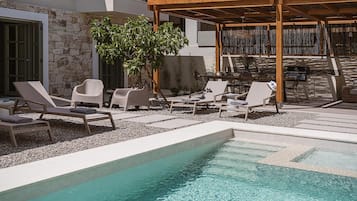 Vila, para fumantes | 5 quartos, quartos à prova de som