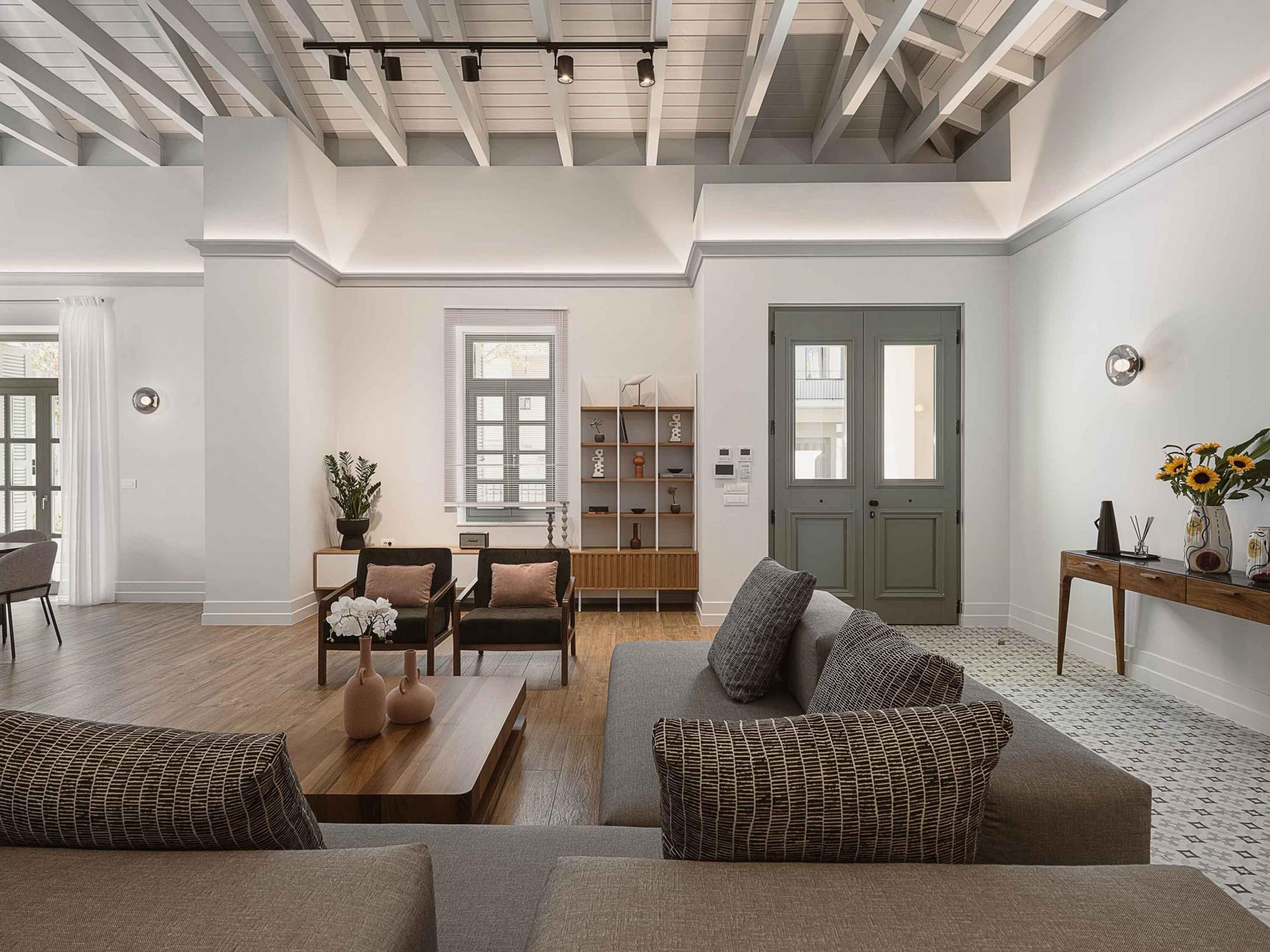 Vila, para fumantes | 5 quartos, quartos à prova de som