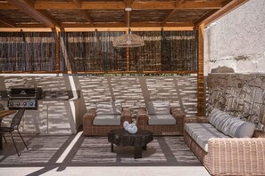 Villa, Smoking | 5 bedrooms, soundproofing - City Moments Villa Free Indoor Heated Pool (Chania)