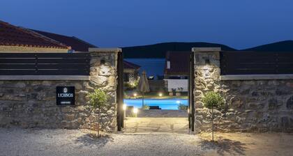 Lichnos Luxury Maisonette 1