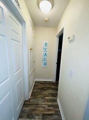 Interior - 3BD/2BTH Home Near Navarre Beach (Navarre)
