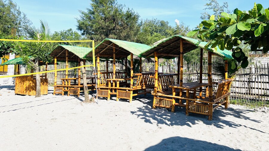 Natasha-Rey Beach Resort