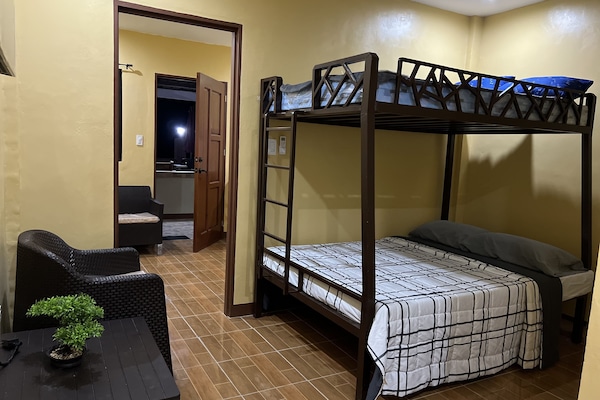 1 phòng ngủ, bộ đồ giường cao cấp, giường gấp/giường phụ (phụ phí)