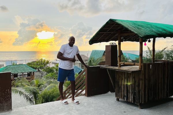 Facciata della struttura