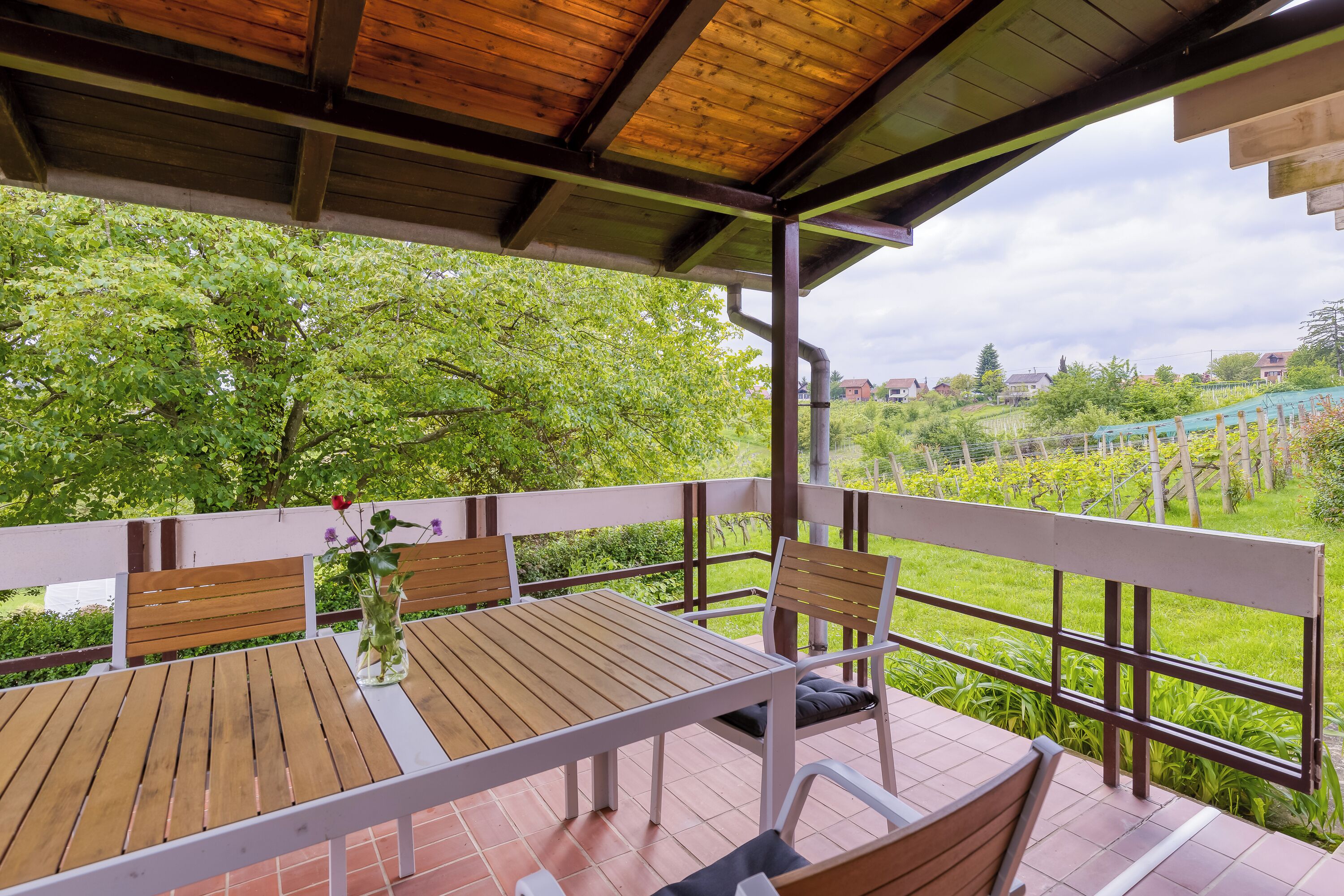 Khu ẩm thực ngoài trời