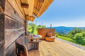 Family House, 1 Bedroom, Mountainside (Vineyard Cottage Paradiž) | Terrace/patio - Vineyard Cottages Škatlar (Novo Mesto)
