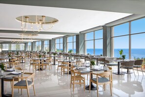 Dining - Ajul Luxury Hotel & Spa Resort Registry Collection (Kassandra)
