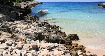 Eco House Zabodarski Beach