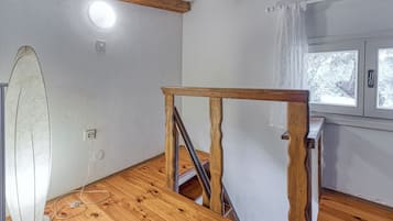 Family House, Multiple Bedrooms (Eco house Zabodarski beach) | Interior