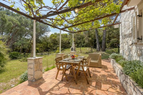 Eco House Zabodarski Beach