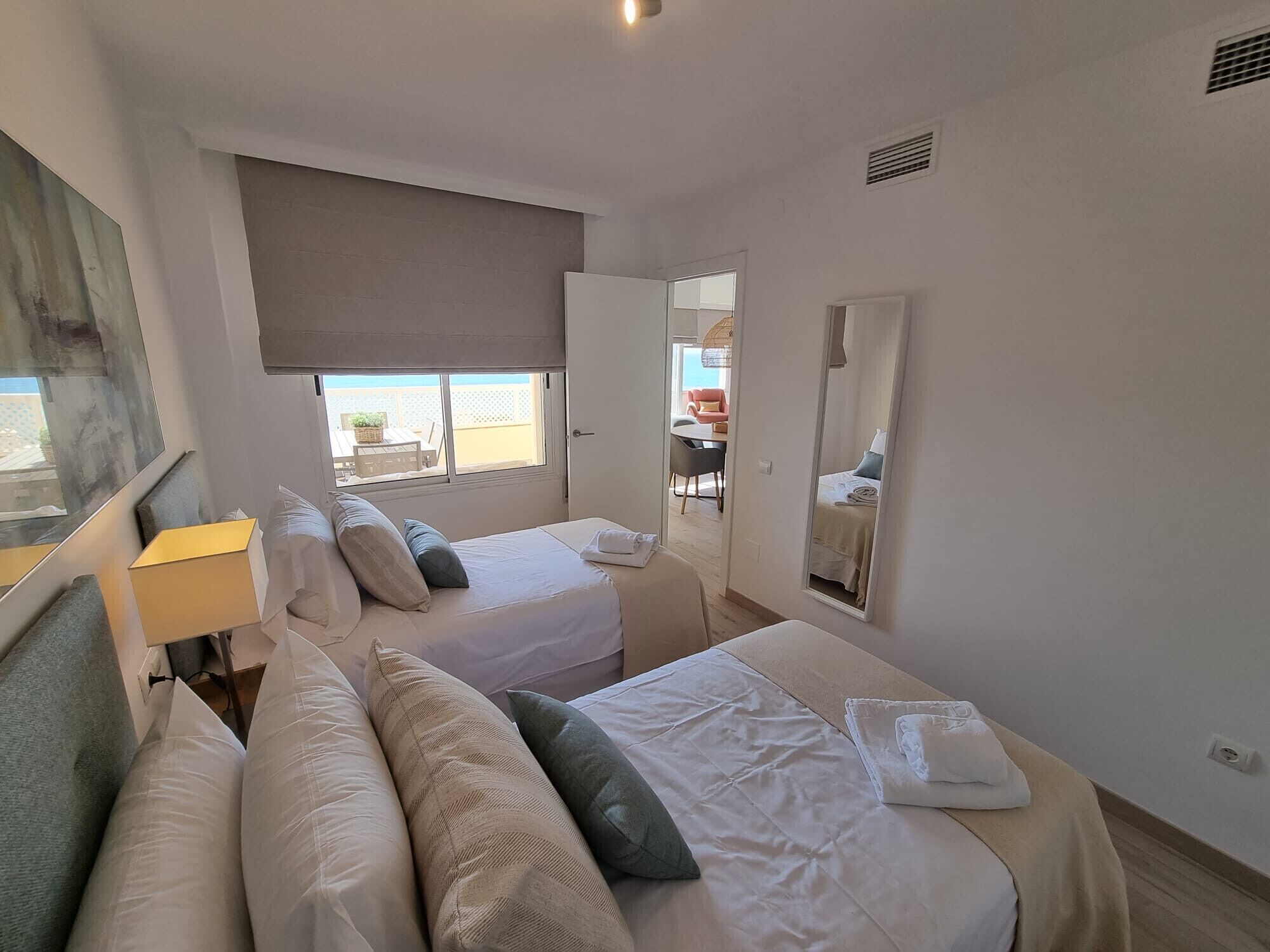 2 Schlafzimmer, Zimmersafe, Bügeleisen/Bügelbrett, kostenloses WLAN