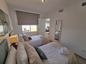 2 bedrooms, in-room safe, iron/ironing board, free WiFi