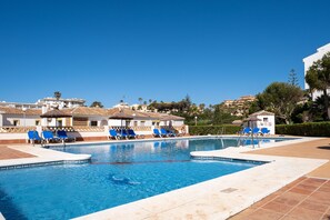 Opvarmet pool
